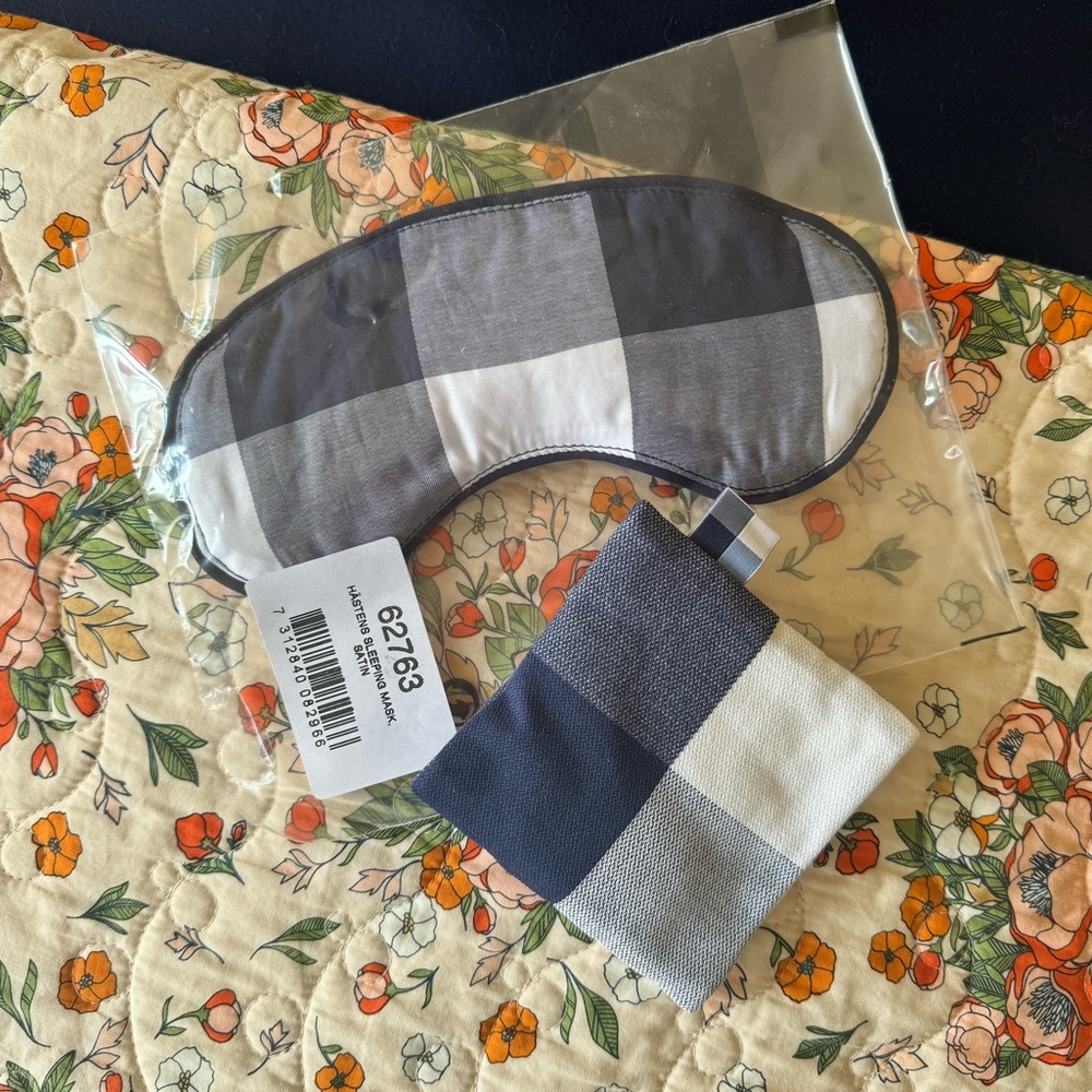 Hastens Beauty Sleep Mask & Lavender Sachet Checkerboard